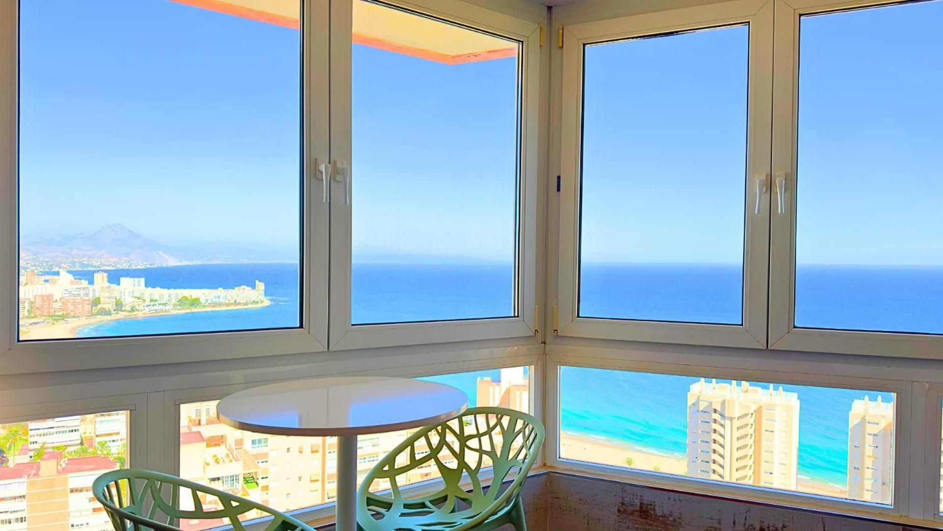 Atico A 50M Del Mar. Parking Gratis. A/C Apartman El Campello Kültér fotó