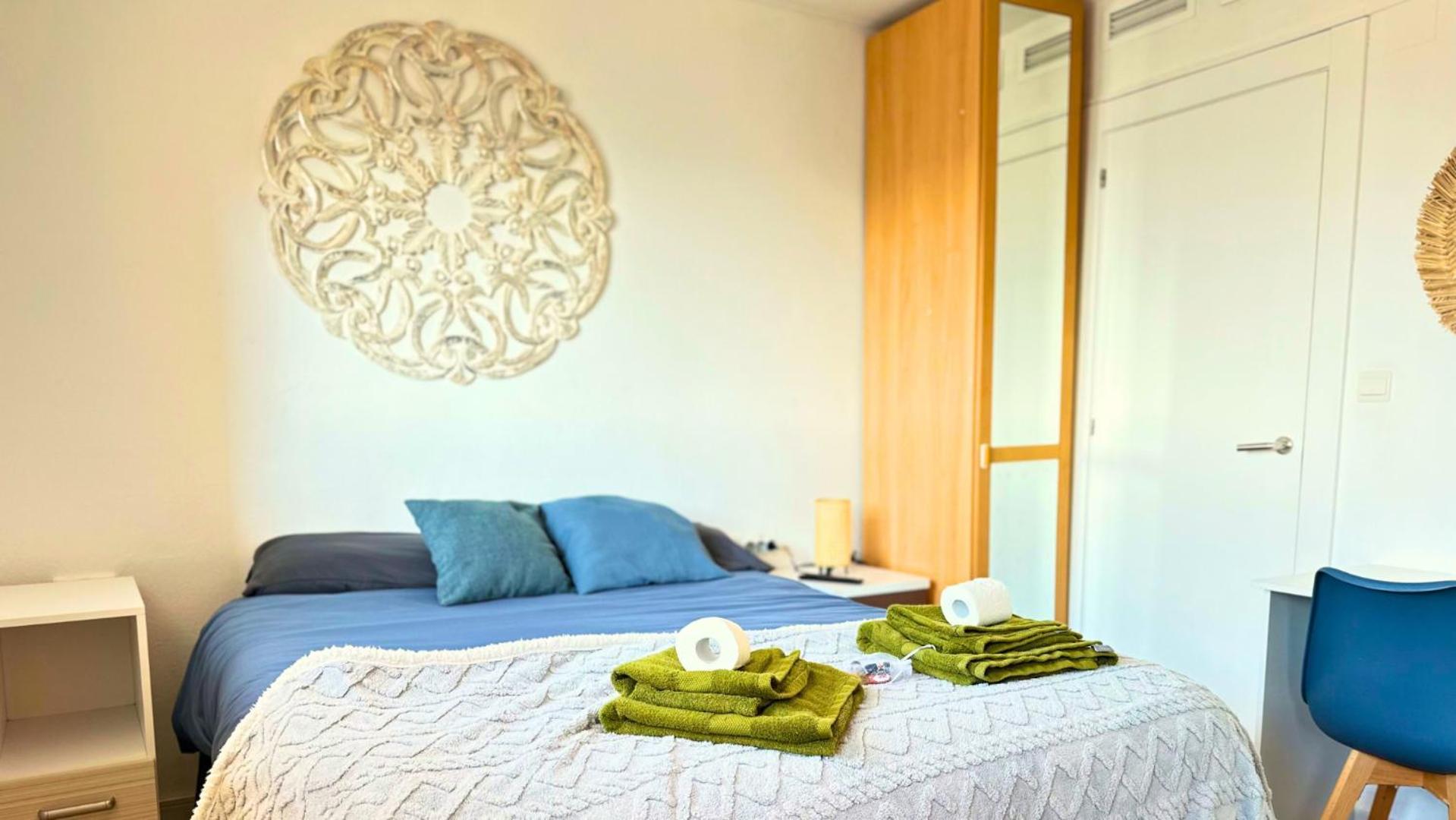 Atico A 50M Del Mar. Parking Gratis. A/C Apartman El Campello Kültér fotó